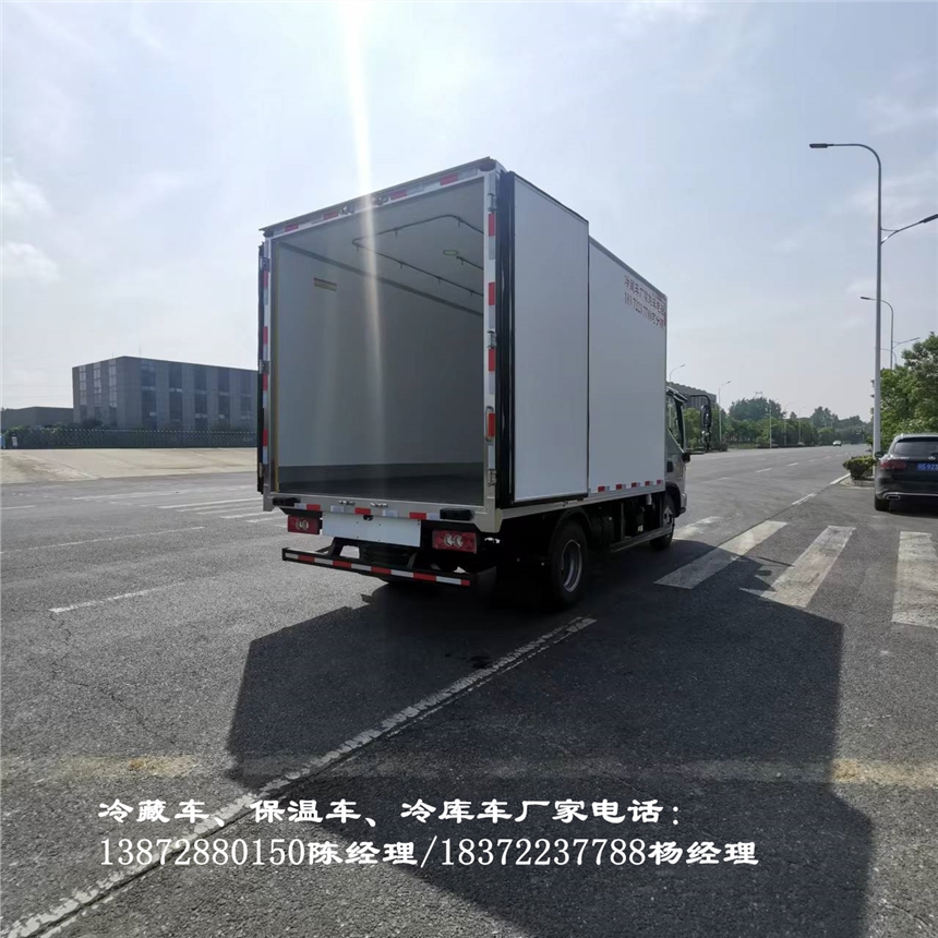 太原市东风保鲜运输冷藏车 